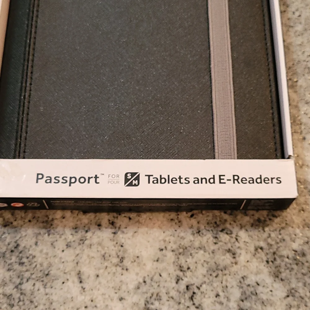Griffin Mini Tablet or E-Reader Protective Cover and Holder